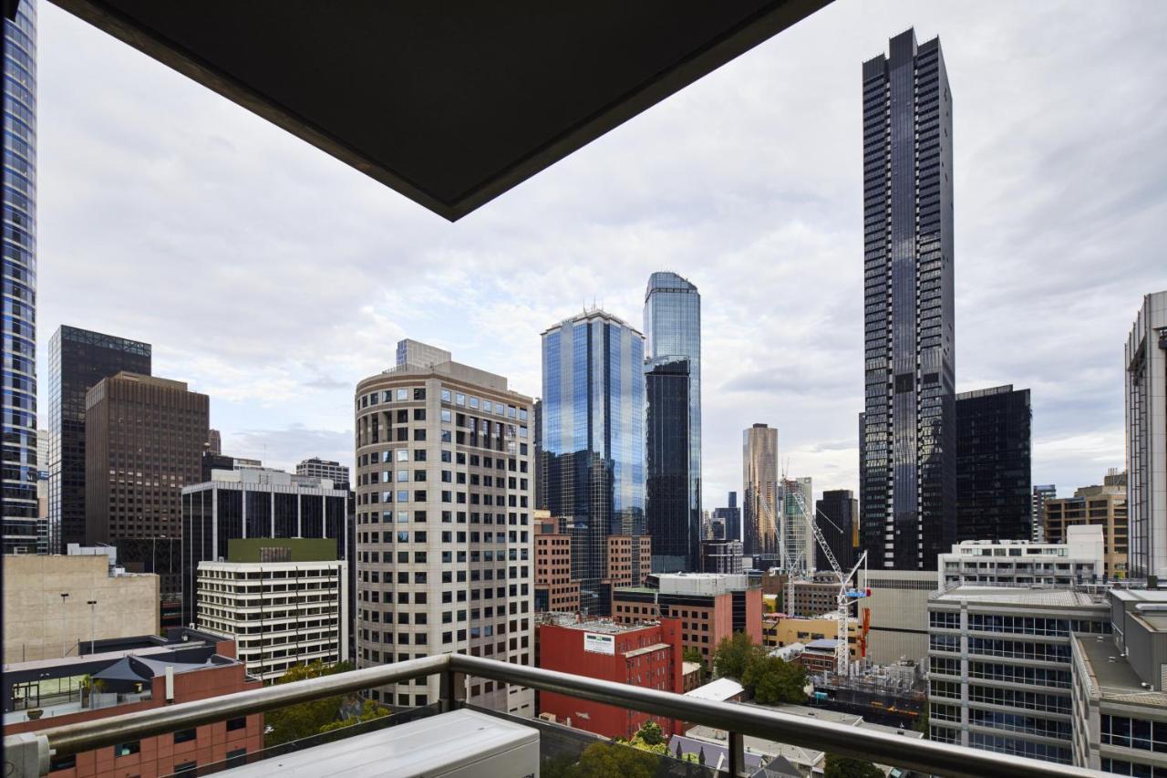 2 Bdrm 2 Bthrm With Parking In Cbd Apartment