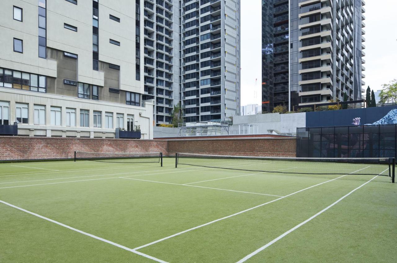 2 Bdrm 2 Bthrm With Parking In Cbd * Melbourne