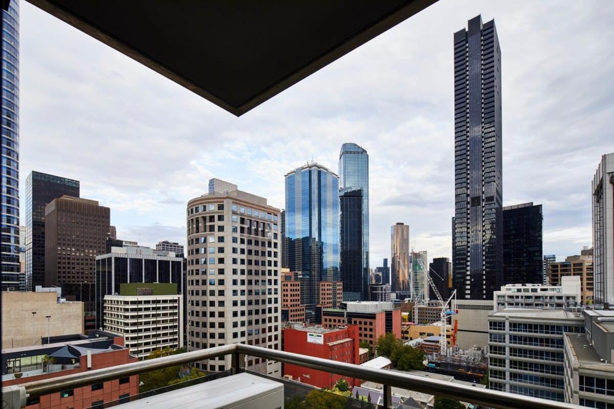 Apartment 2 Bdrm 2 Bthrm With Parking In Cbd