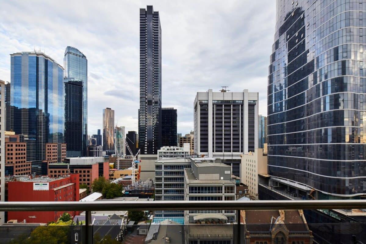 2 Bdrm 2 Bthrm With Parking In Cbd