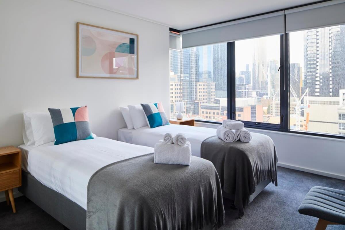 Apartment 2 Bdrm 2 Bthrm With Parking In Cbd